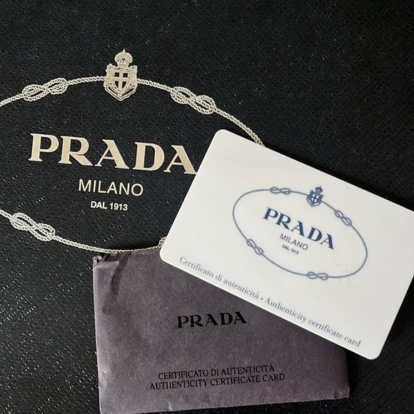 Authentic Prada, Milano, black bag in soft calf leather. New never used. FIRM - Picture 9 of 11